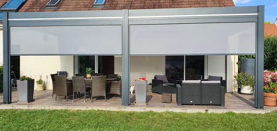 Pergola bioclimatique à lames orientables, chantier